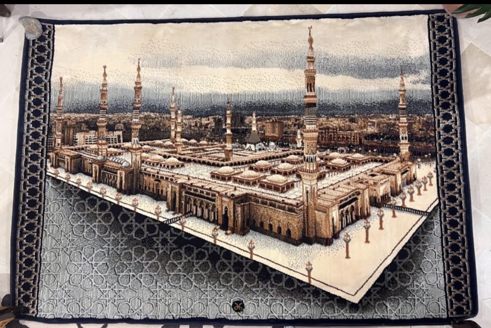 زربية حيط جدارية _ المدينة المنور